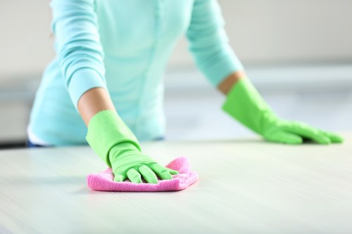 SW18 one off cleaning service for a tidy living space