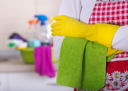 Deep cleaning service in a SW18 property