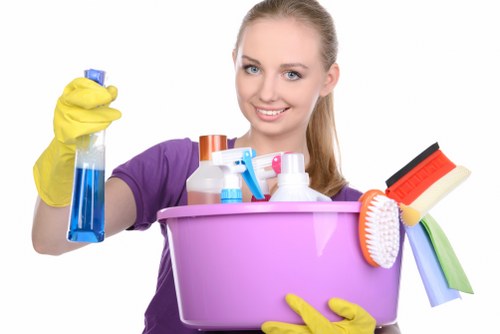 Move-out cleaning for a residential property in SW18