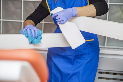 Fair escalation and timeframe management for cleaner complaints